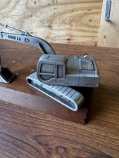 Case Pewter Excavator 688 Heavy Equipment Mod...
