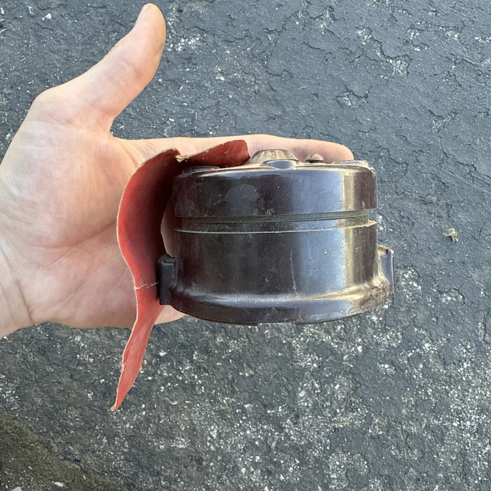 NEW OLD STOCK MALLORY 4001 2 PIECE DISTRIBUTOR CAP ZC YC DOUBLE LIFE REV-POL NIB - Image 4 of 4