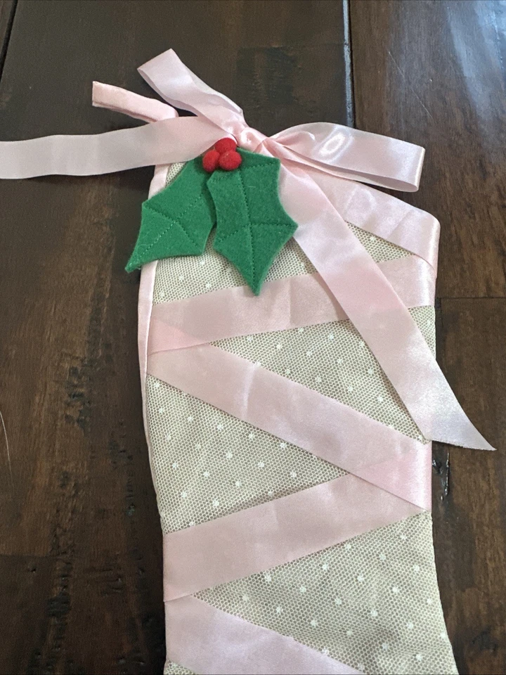 Zapatilla de Ballet Hallmark Vintage Medias de Navidad Rosa y Blanco 1984 18 pulgadas Foto 4 de 4