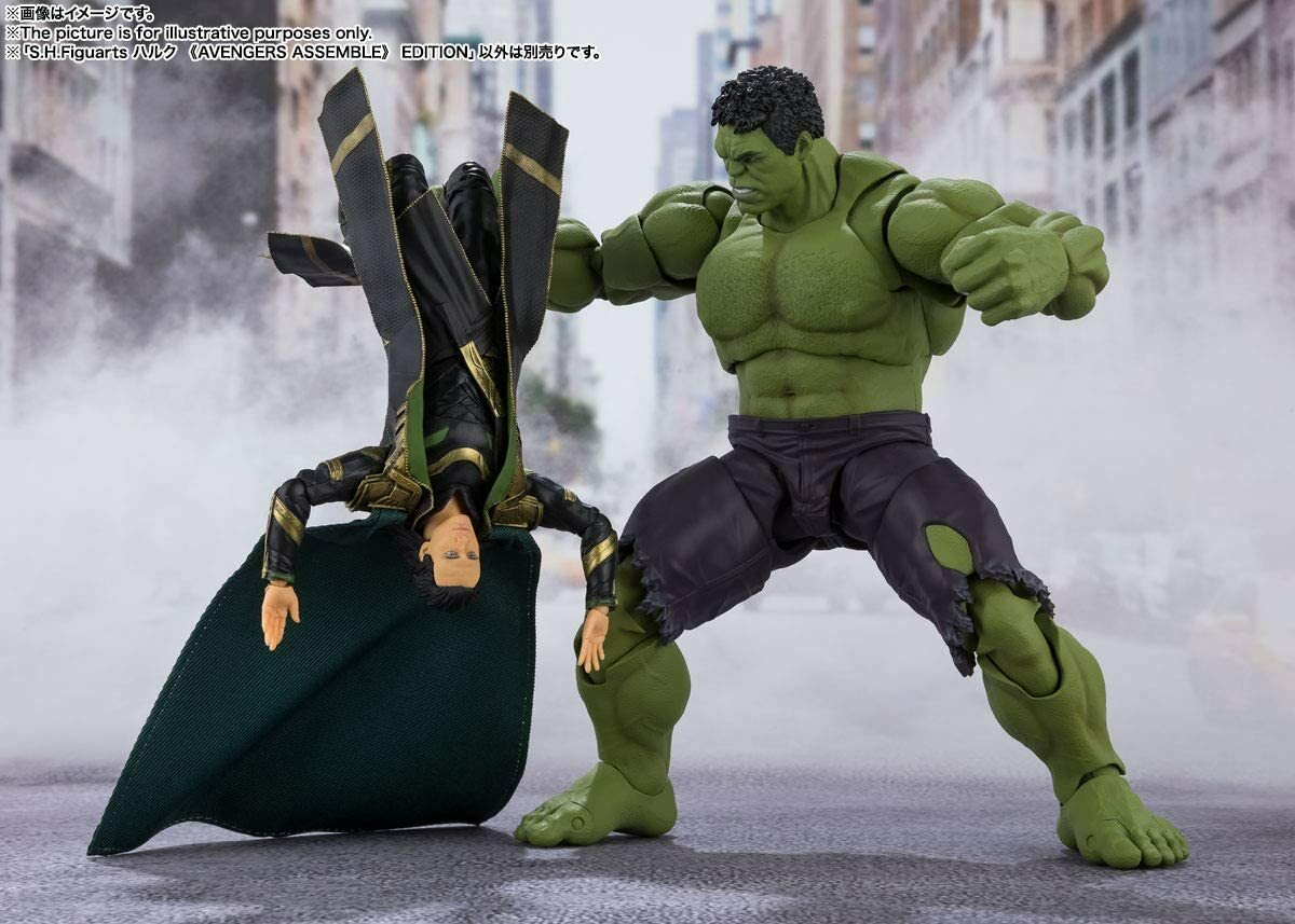 Bandai S.H.Figuarts Hulk AVENGERS ASSEMBLE EDITION from