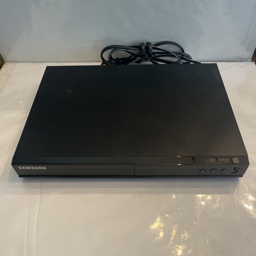 Samsung DVD-E360 DVD Player (Black) w/o Remote - Picture 4 of 7