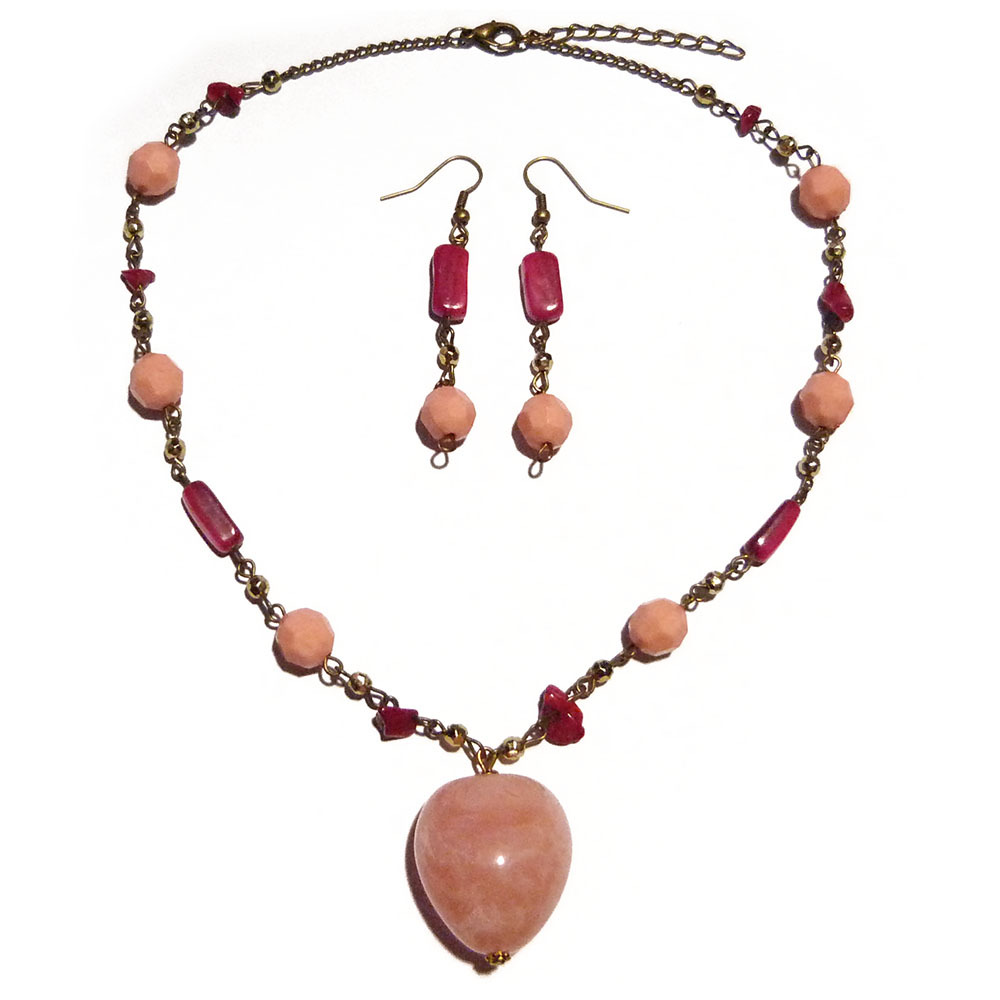 Parure collier boucles d'oreilles résine facettes nacre corail rose saumon