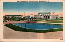 Union Station and Post Office, Washington, D.C. American Flags - Pond Postcard