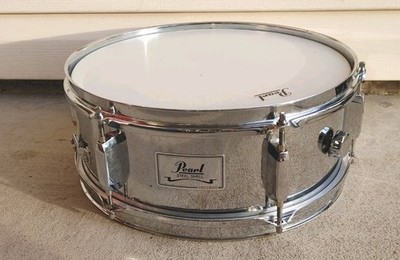 Vintage Pearl Stainless Steel Shell Snare Drum 6-Lug 13.5'' x 5.75'' Chrome SS