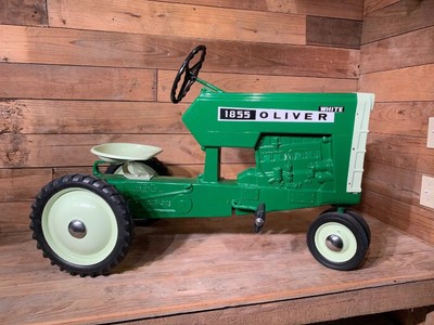 oliver toy tractor