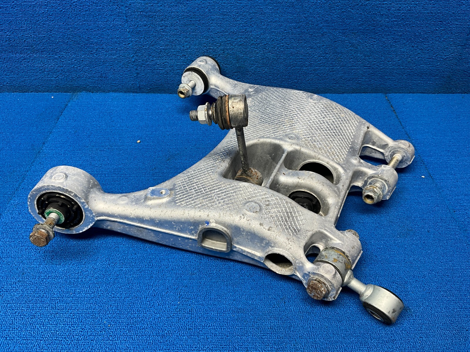 2006-2010 BENTLEY CONTINENTAL GTC AWD REAR RIGHT PASS SIDE LOWER CONTROL ARM OEM