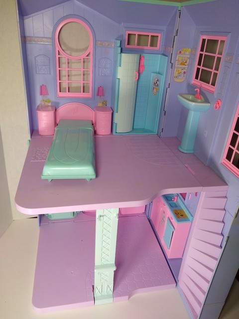 talking barbie dream house