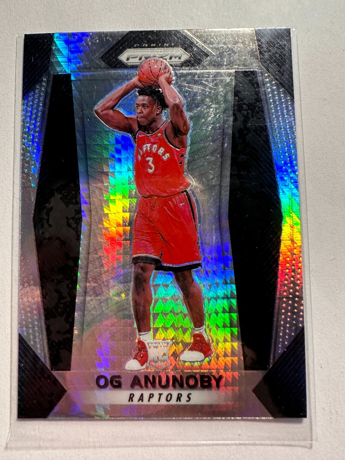 K27,805 - 2017-18 Panini Prizm Prizms Hyper #38 OG Anunoby