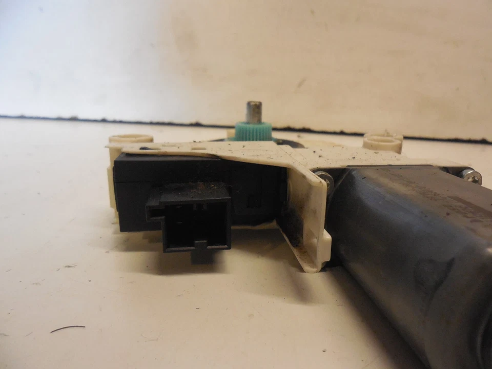 05-09 Audi A6 Quattro C6 A6 Sedán Puerta Trasera Izquierda Ventana Cristal Motor 4F0959801C Foto 3 de 4