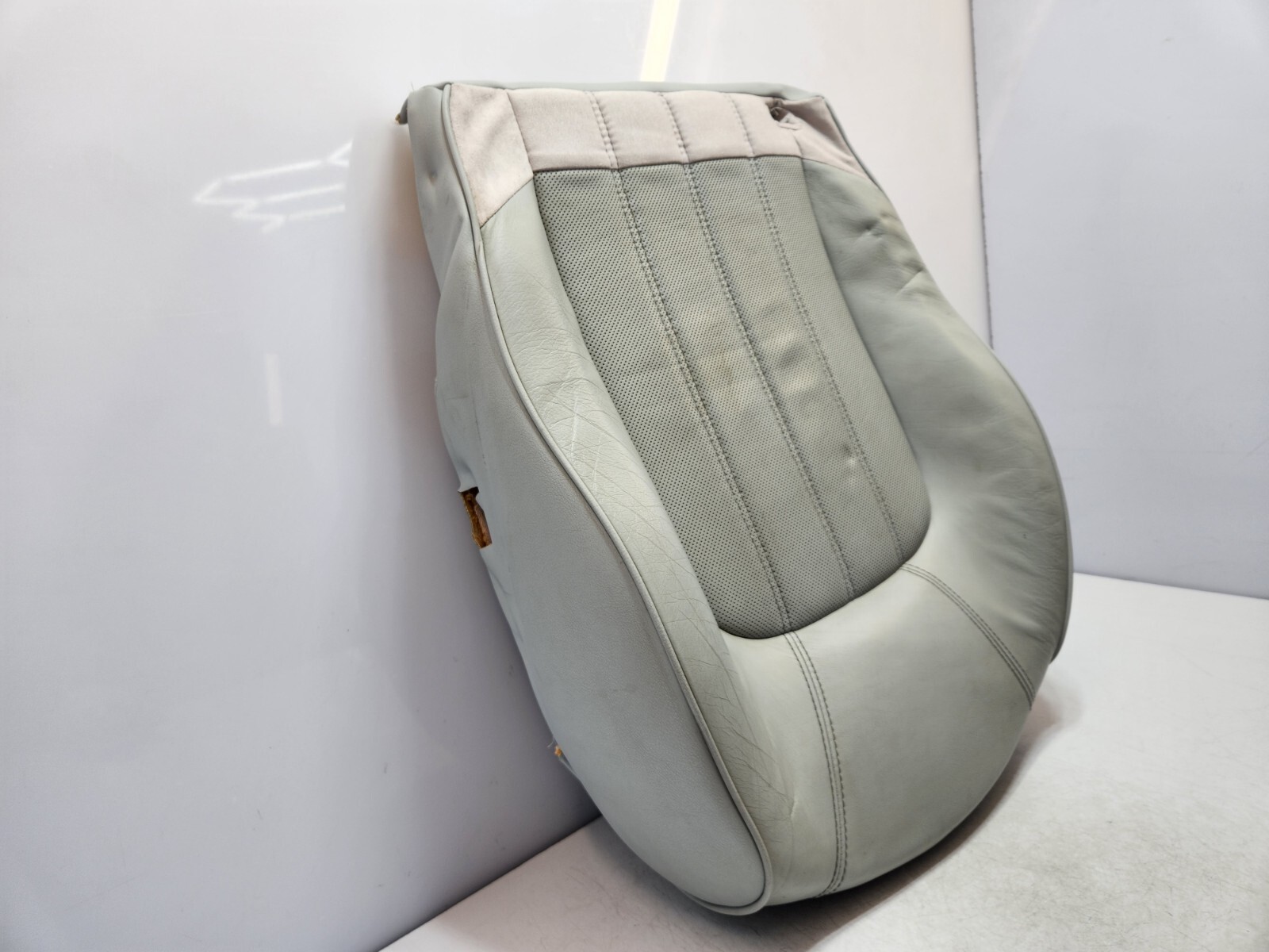 ✅03-08 OEM Maserati Quattroporte M139 Front Right Lower Bottom Seat Cushion *