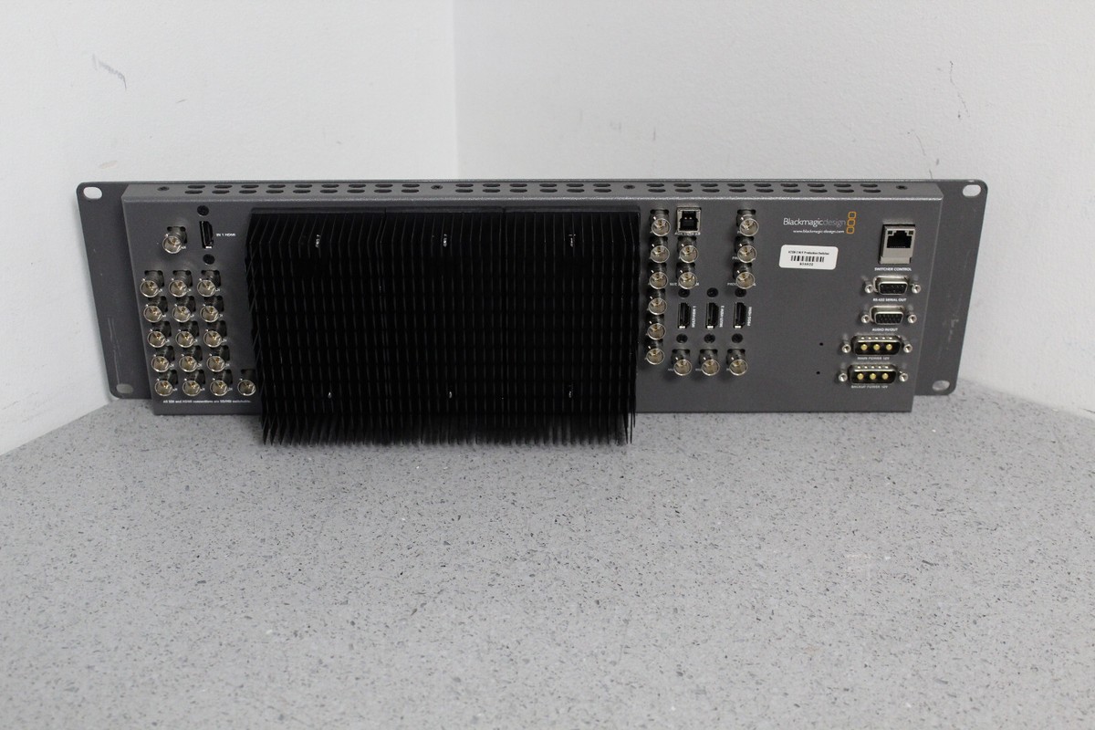Blackmagic Design ATEM 2 M/E Production Switcher 16-source Blackmagic Design ATEM 2 M/E Production Switcher 16-source