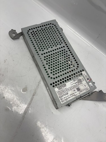 2015 - 2021 Lexus NX200t Factory OEM Radio Amp Premium Amplifier - Picture 3 of 4