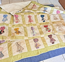 1940's Handmade Sunbonnet Sue Quilt 74x87" CUTTER/REPAIR 30 Squares w Embroidery