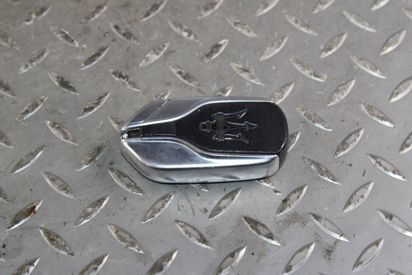 Maserati Ghibli 2014-2022 Key fob Chrome