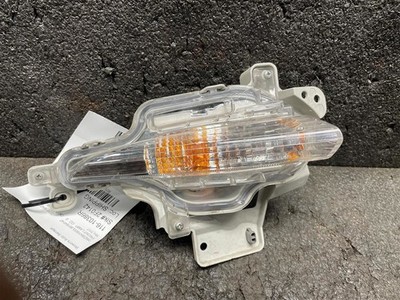 Passenger Corner/Park Light Park Lamp-turn Signal Fits 17-18 MAZDA 3 1521260