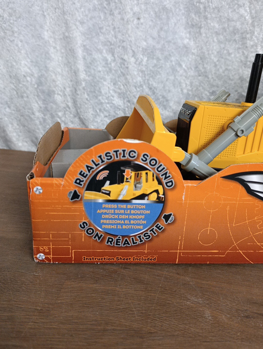 Bulldozer Battat Driven per bambini usato foto 4
