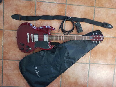 J&D E gitarre gebraucht, rot, mit Softcase, stimmgerät und Kabel 