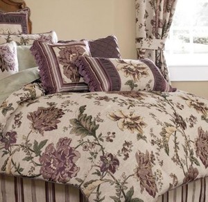 croscill daphne pillows