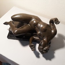 Rzeźba z brązu "Rzeka" autorstwa A. Maillola Aristide Maillol la riviere ciężka