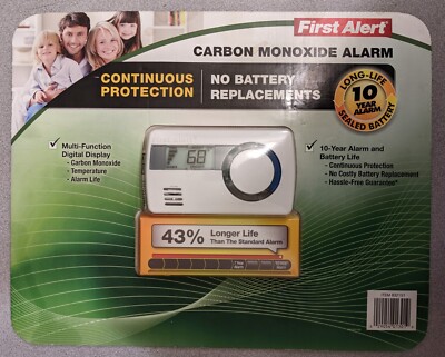 First Alert 10-Year Carbon Monoxide Alarm Multifunction Digital Display - NEW