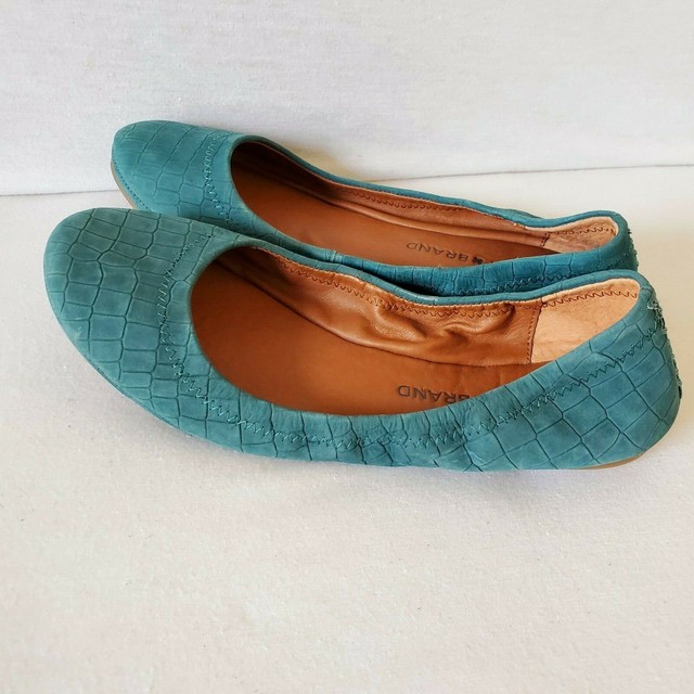 lucky brand emmie flats green