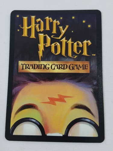 Guide To Household Pests 110/140 Harry Potter TCG NM - Picture 2 of 2