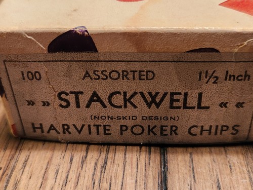 Harvite Poker Chips Vintage Stackwell 1 1/2 Inch Clubs Spades Hearts Hold Em - Picture 4 of 9