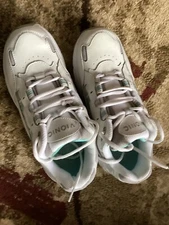 Womens Athletic Shoes Vionic Size 8