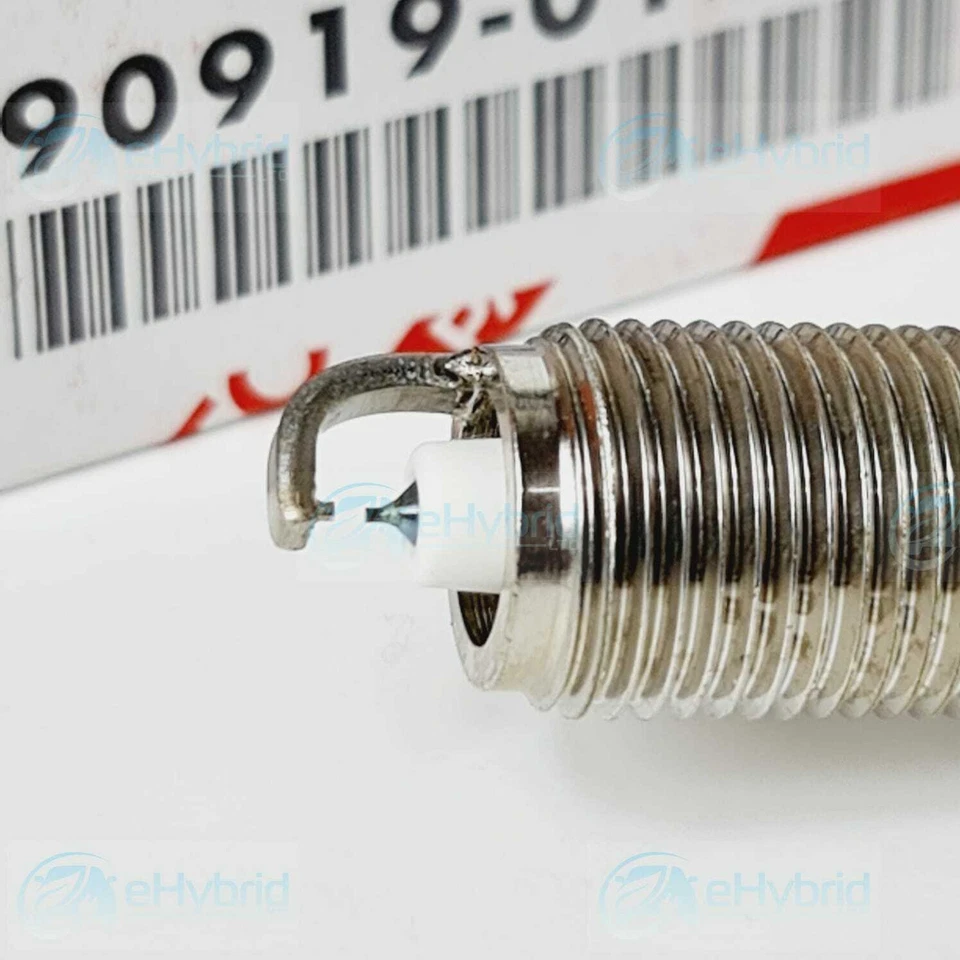 GENUINE LEXUS RX350 SPARK PLUGS FK20HR11 2008 TO 2015 DENSO IRIDIUM 90919-01247 - Image 3 of 4