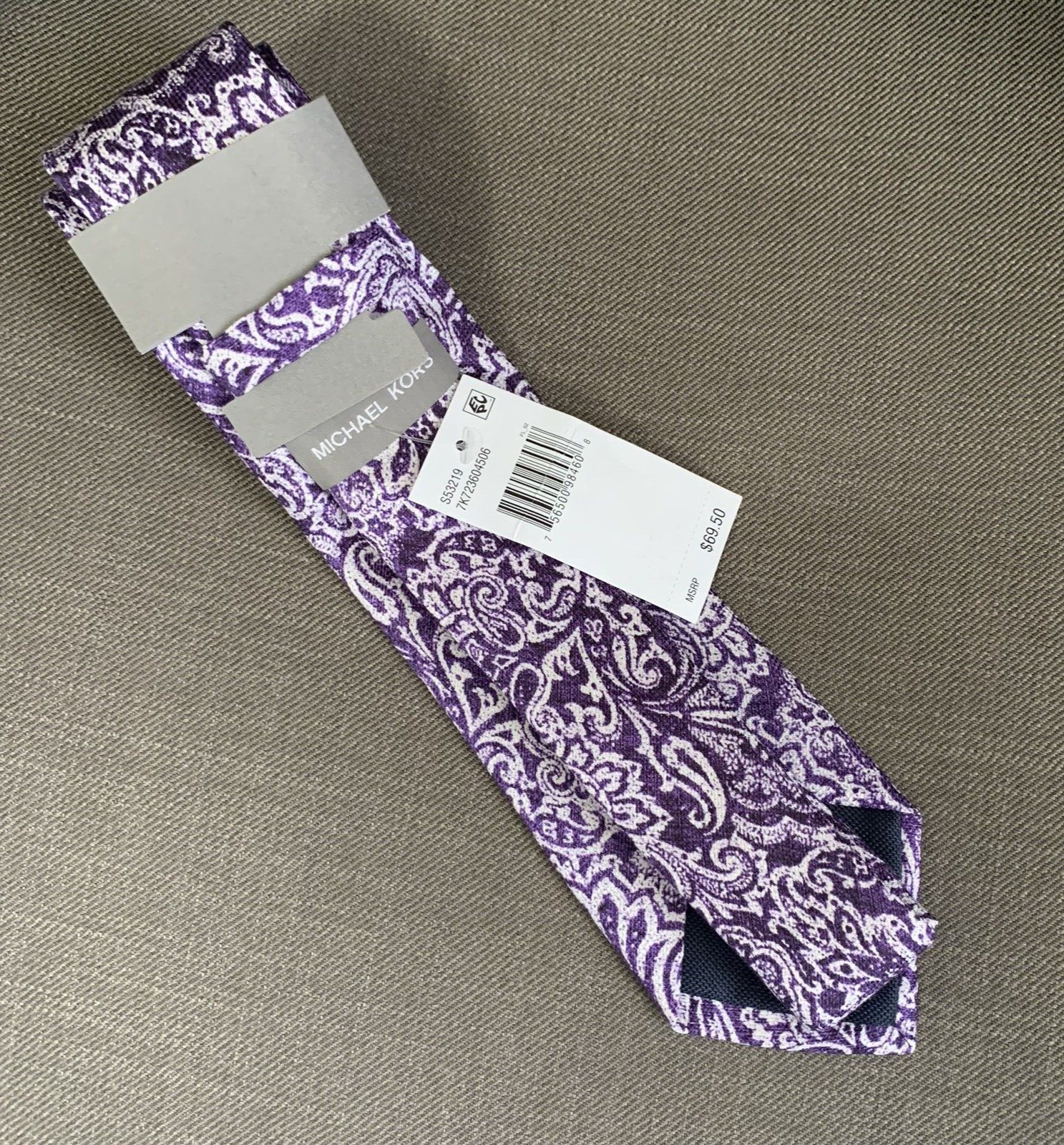 Michael Kors Men's Neck Tie Purple Paisley Silk/Lyocell Blend MSRP $69.50 thumbnail 3