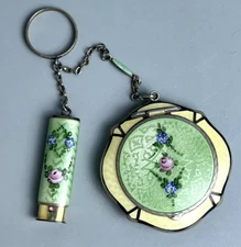 R & G  Mint Green/Pale Yellow Guilloche Enamel Powder/Rouge Tango Compact