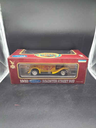 Road Legends 1932 Ford Roadster Street Rod gelb Maßstab 1:18 - Bild 3 von 6