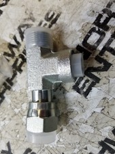 7X-0871 CATERPILLAR TEE 9/16-18