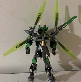 LEGO Bionicle Lewa Uniter of Jungle 71305 + Uxar Creature of Jungle 71300 - Read