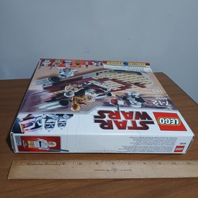 LEGO Star Wars 8092 Luke's Landspeeder 2010 Near Complete Set Stormtrooper Box
