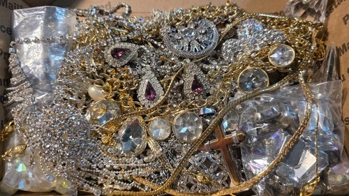 2 Lb Costume Jewelry VTG Modern Lot Rhinestones Monet 925 Avon Garne Lot 47