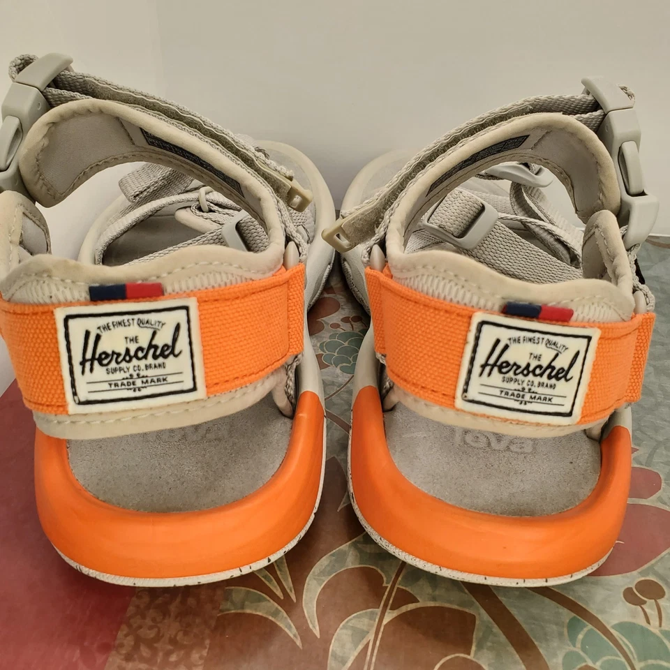 SANDALIA TEVA X Herschel para Hombres Hurricane XLT2 GRIS ALP/NARANJA Talla 9 Foto 3 de 4