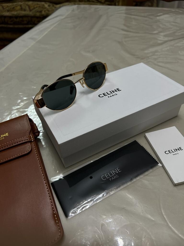 Celine sunglasses Triomphe Gold Metal Frame Brown Lenses  display picture 1
