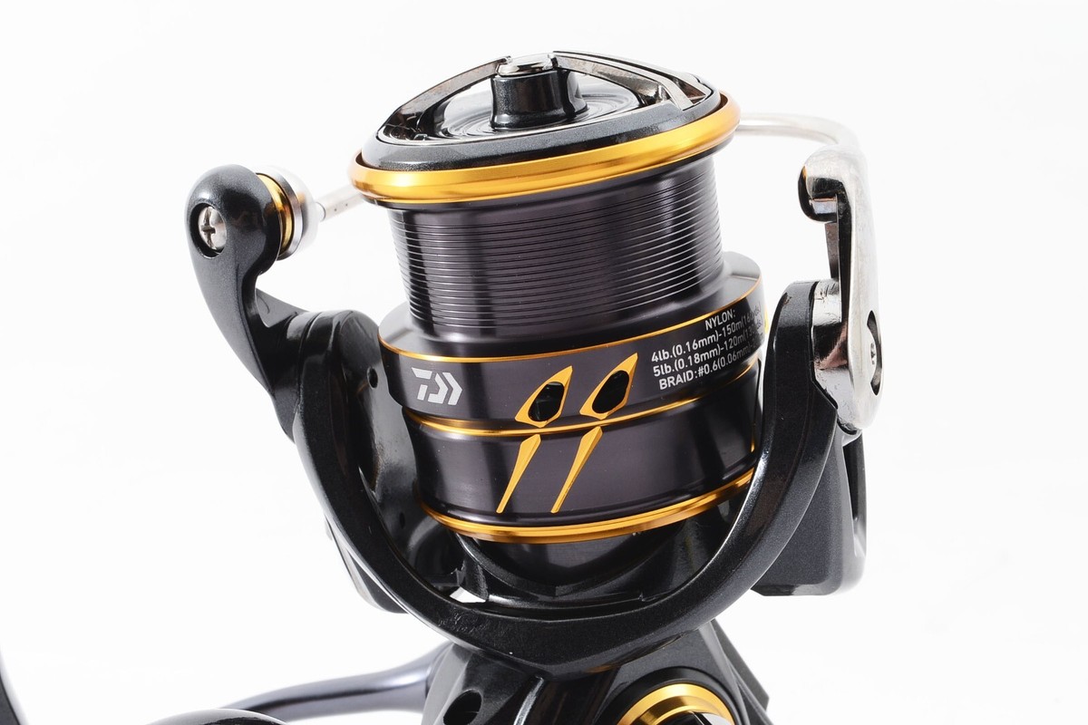Daiwa 21 Caldia LT 2500S-XH Spinning Reel Near Mint from