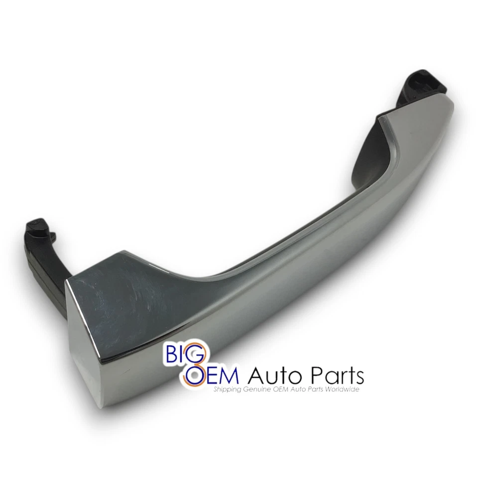 OEM 2015-2022 Chevrolet Colorado GMC Canyon Chrome outside Door Handle 84717972 - Image 2 of 4