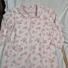 VTG Miss Elaine Quilted Robe Pink Floral Zip Front Housecoat Pockets L Grannycor