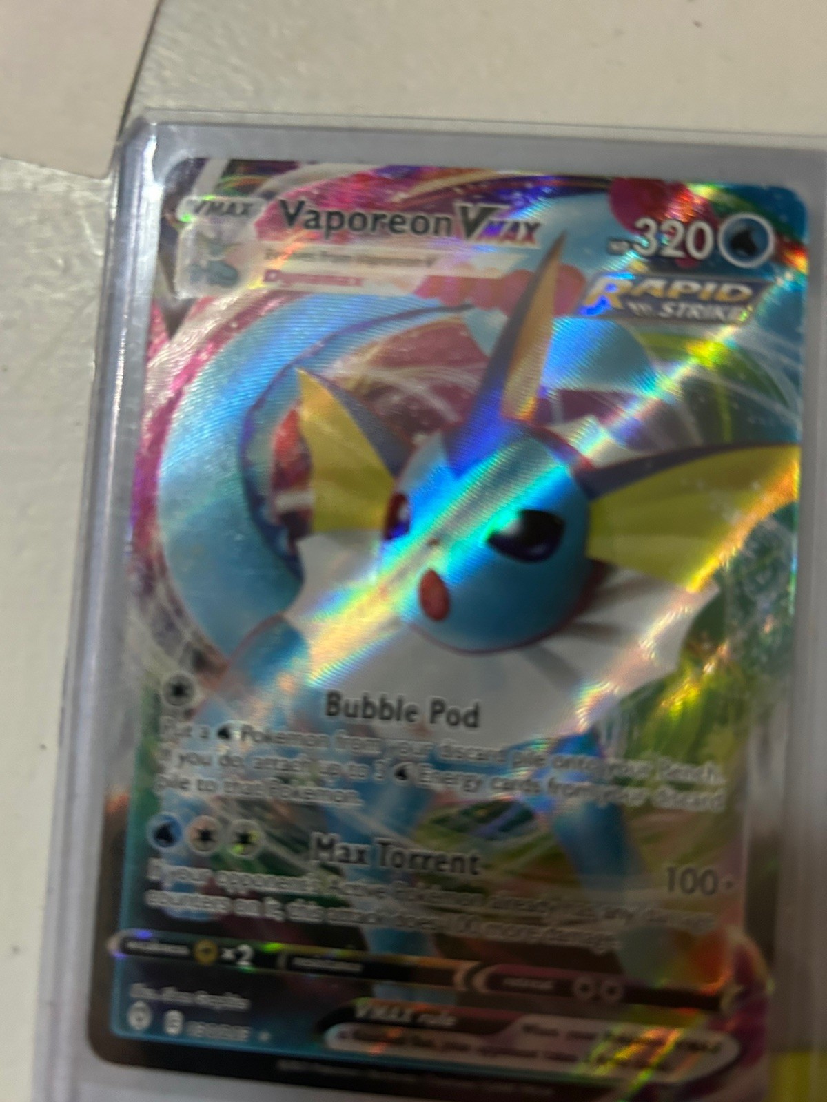 Vaporeon VMAX 030/203 Evolving Skies Full Art Ultra Rare Pokemon Card TCG NM