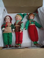 *1 Slightly Damaged* Paradise Galleries Treasury Collection Christmas Dolls 3