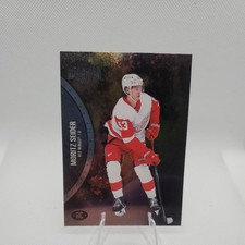 2021-22 Skybox Metal Universe #195 Moritz Seider Rookie Card. rookie card picture