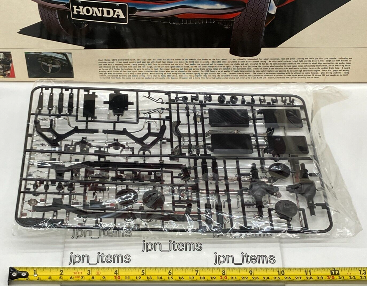 ホンダ S800 1/12スケール 組み立てキット Otaki 1/12 Plastic Model Kit Honda S800 Display Unassembled