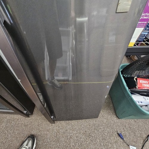 Kenmore Elite Refrigerator Model 111.72797120 Right Door Assembly - Picture 3 of 5