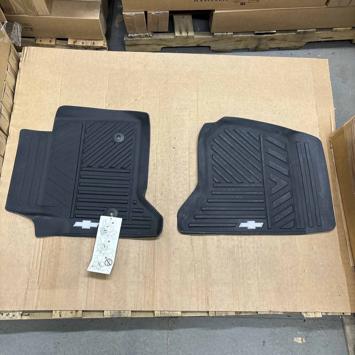debe820 GM Chevrolet Silverado Premium All Weather Front Rubber Floor Mats