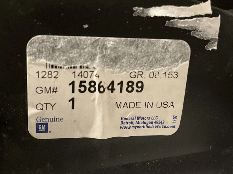 GM - Protector contra salpicaduras del motor del lado del conductor para Pontiac G6 2006-2010 - #15864189 - NUEVO Foto 3 de 4
