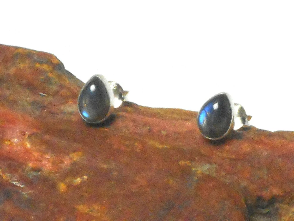 Fiery LABRADORITE Sterling Silver 925 Gemstone Stud Earrings - 5 x 7 mm - Image 2 of 4