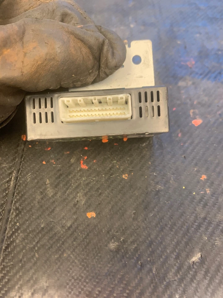 Módulo de controle 2012 2018 Nissan NV1500 2500 3500 TPMS OEM 407201PB0A - Imagem 4 de 4